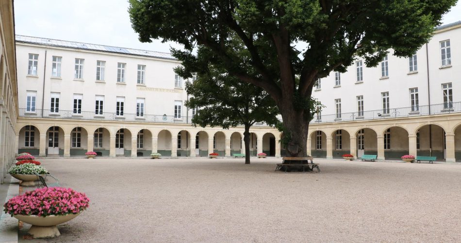 Journal scolaire : RETEX de la Maison d'éducation des Loges dans les Yvelines