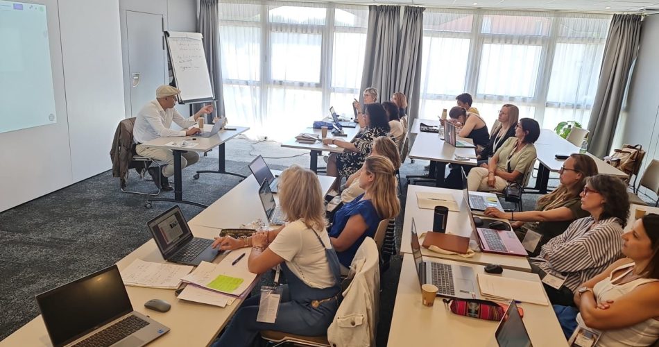 conference etwinning 2025_atelier madmagz_youssef rahoui